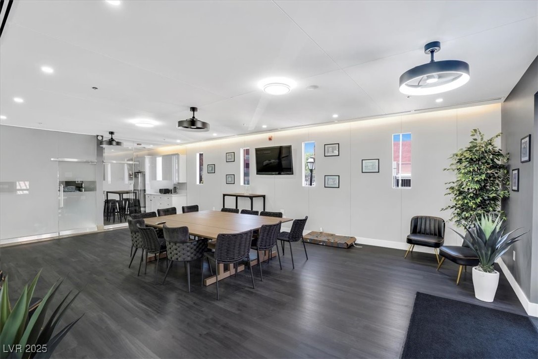63 East Agate Avenue 509