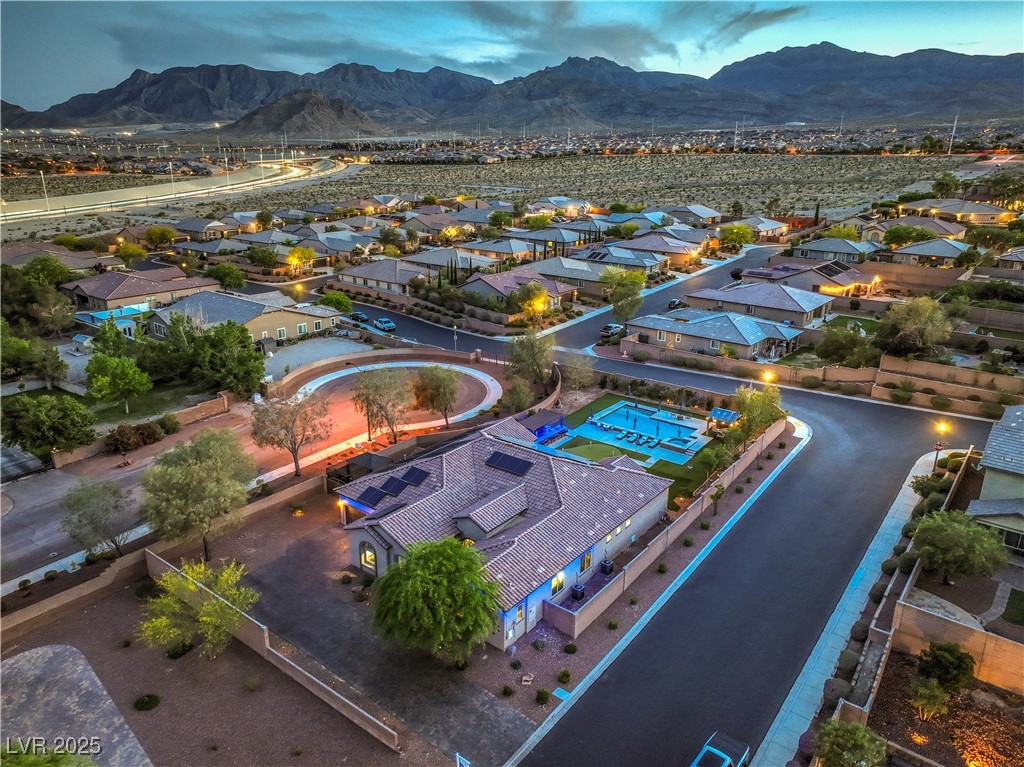 10319 Larkmead Avenue