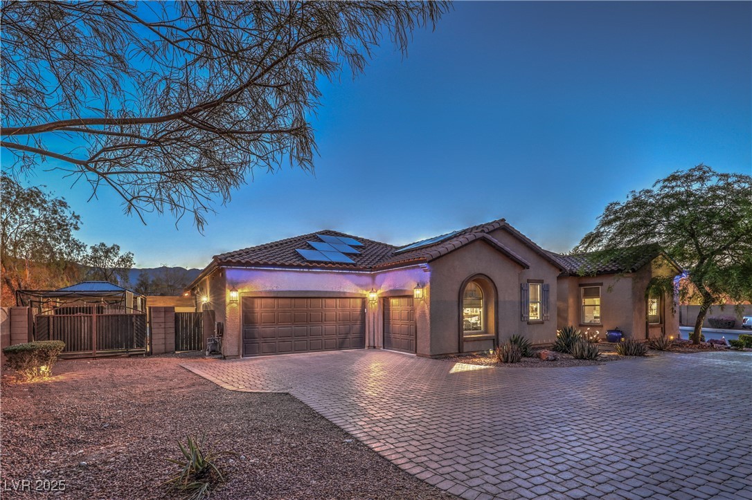 10319 Larkmead Avenue