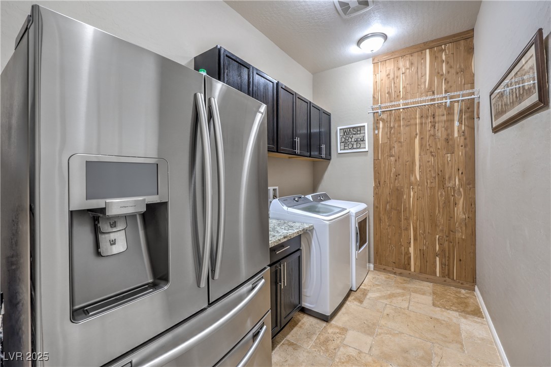 10319 Larkmead Avenue