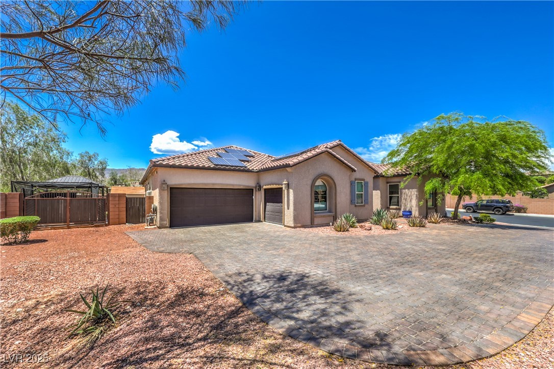 10319 Larkmead Avenue