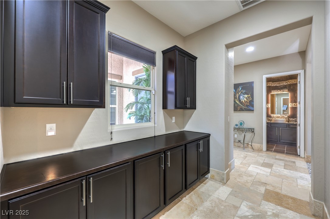 10319 Larkmead Avenue