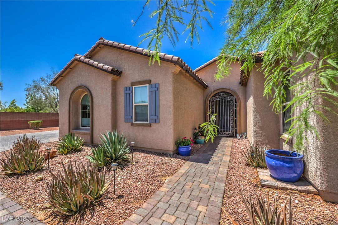 10319 Larkmead Avenue