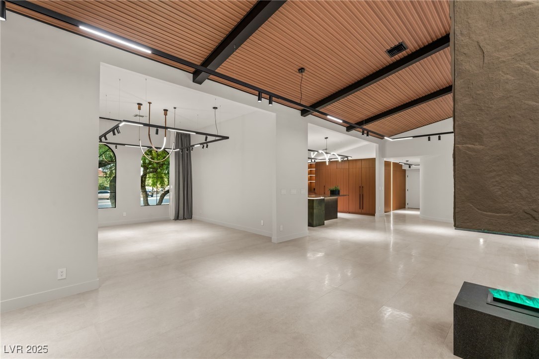 2935 Montessouri Street