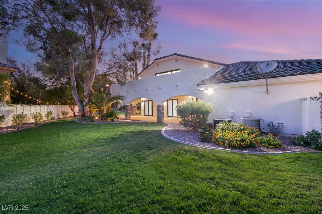 2935 Montessouri Street