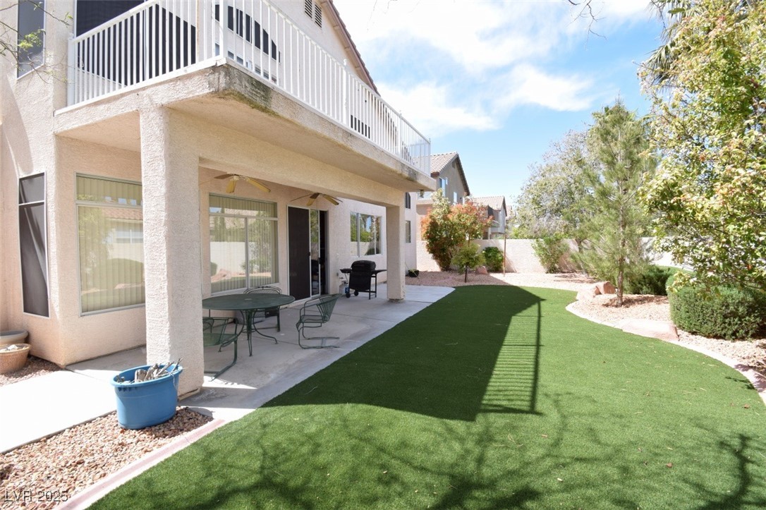 1700 Double Arrow Place