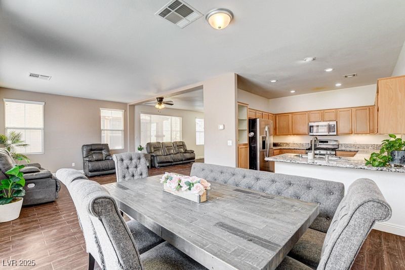 4440 Acropolis Avenue