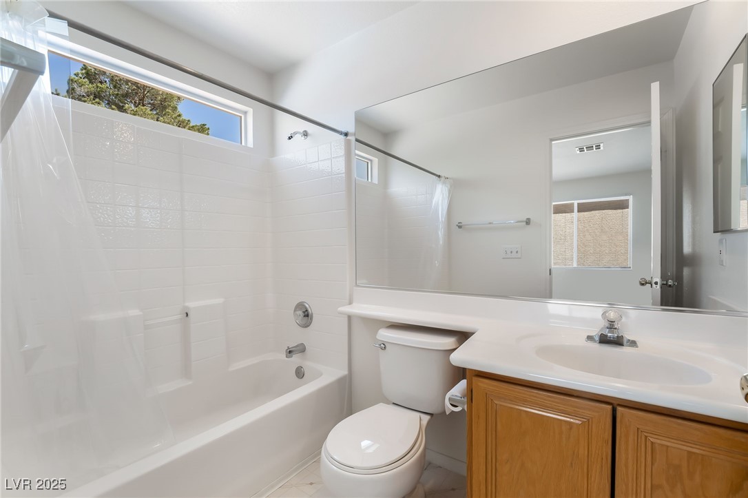 754 Canfield Point Avenue