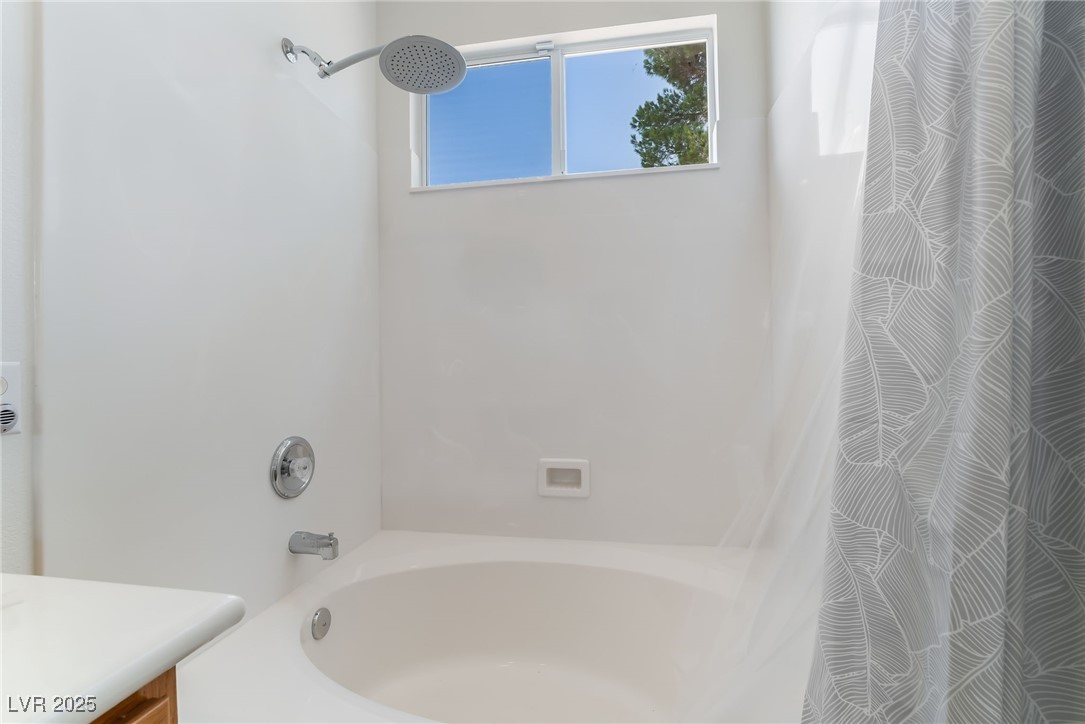 754 Canfield Point Avenue