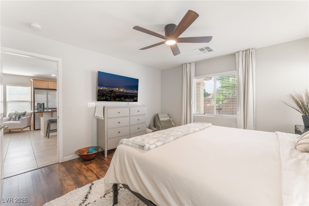 4923 Scholl Canyon Avenue