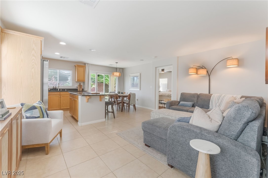 4923 Scholl Canyon Avenue