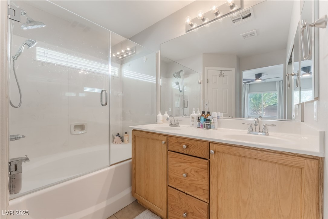 4923 Scholl Canyon Avenue