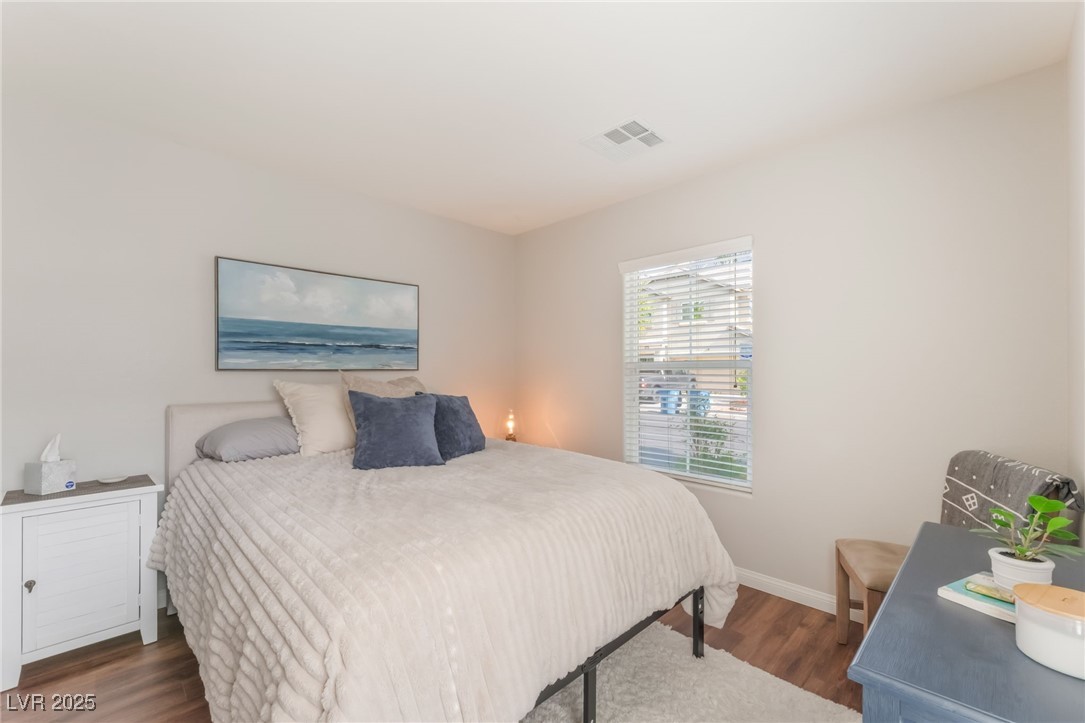 4923 Scholl Canyon Avenue