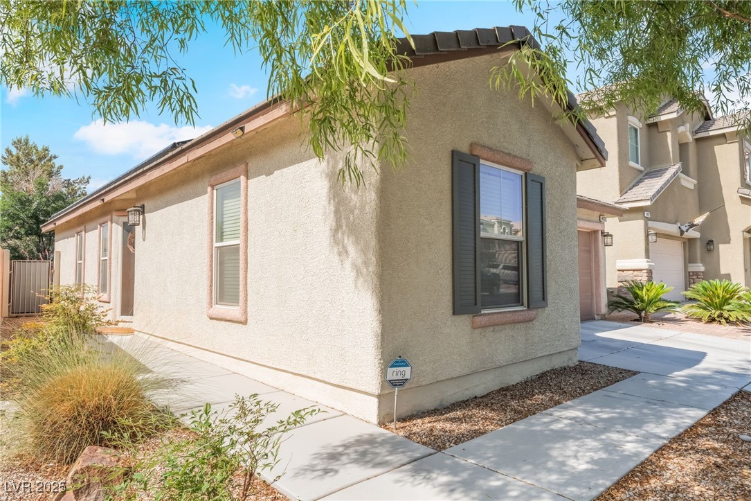 4923 Scholl Canyon Avenue