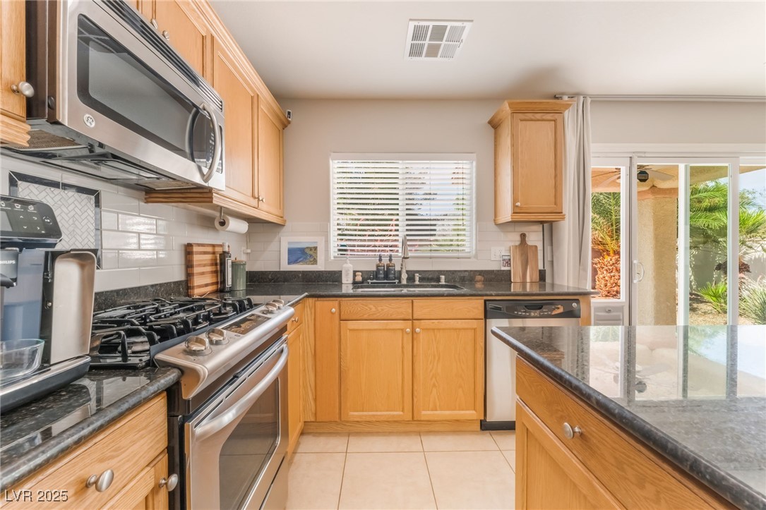 4923 Scholl Canyon Avenue