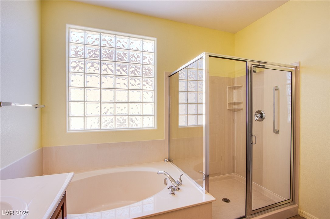 2131 Sandstone Cliffs Drive