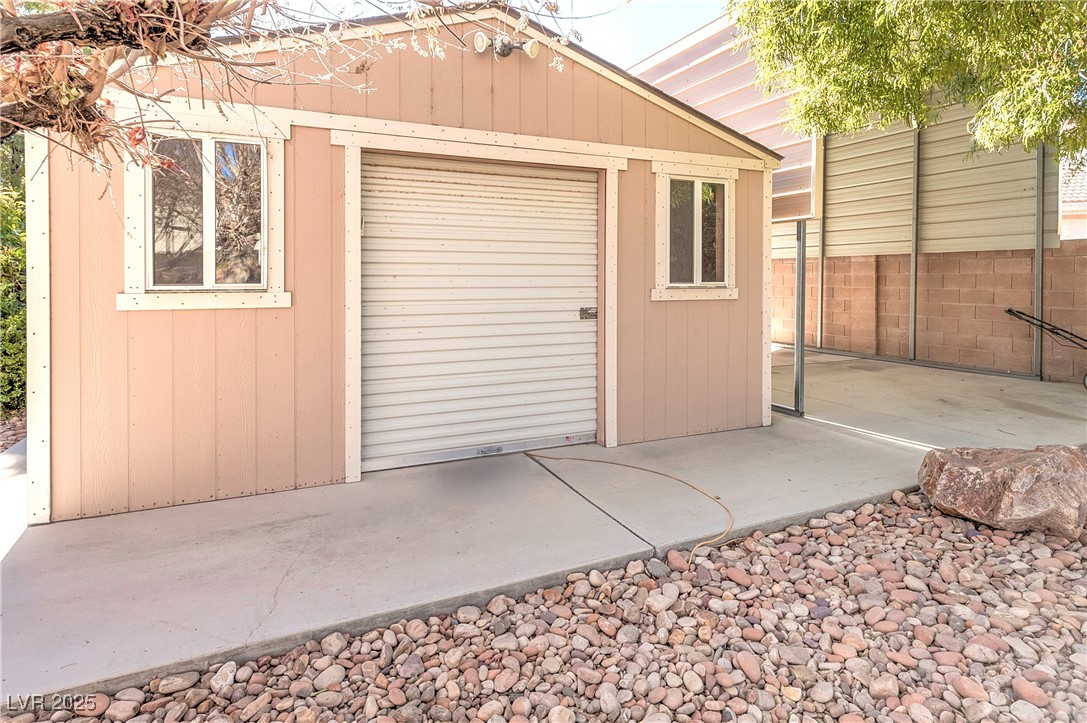 5193 North Miller Lane