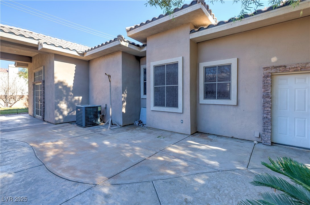 5193 North Miller Lane