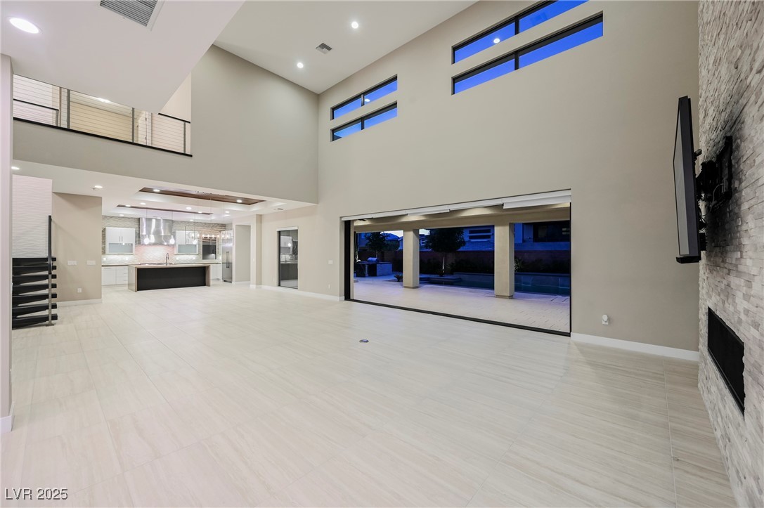 11460 Ruby Falls Way