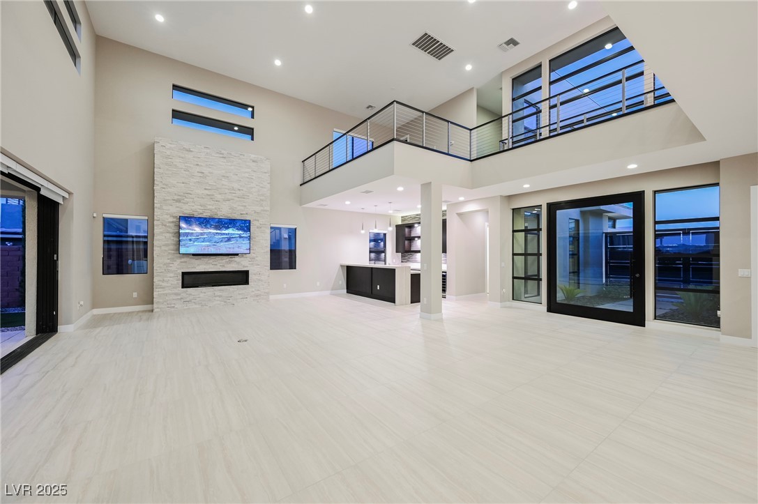 11460 Ruby Falls Way