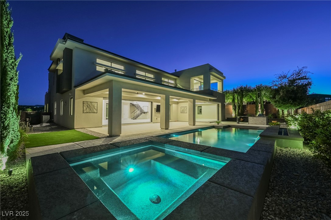 11460 Ruby Falls Way