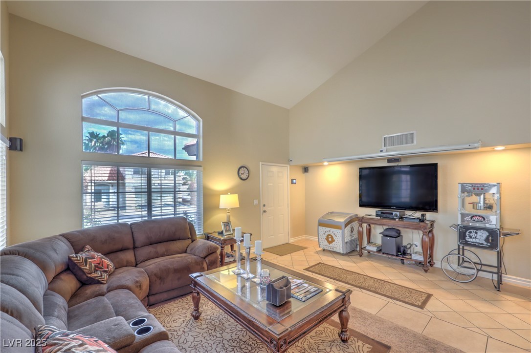 8737 Autumn Valley Avenue