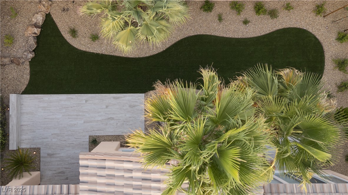 2824 Evening Rock Street