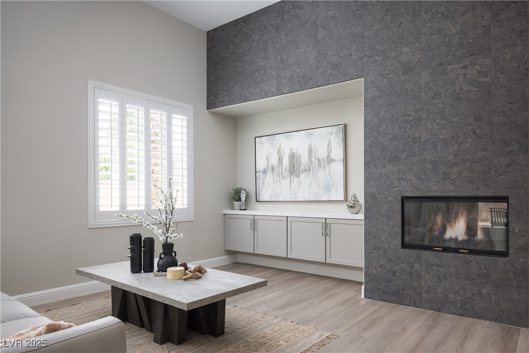 2824 Evening Rock Street