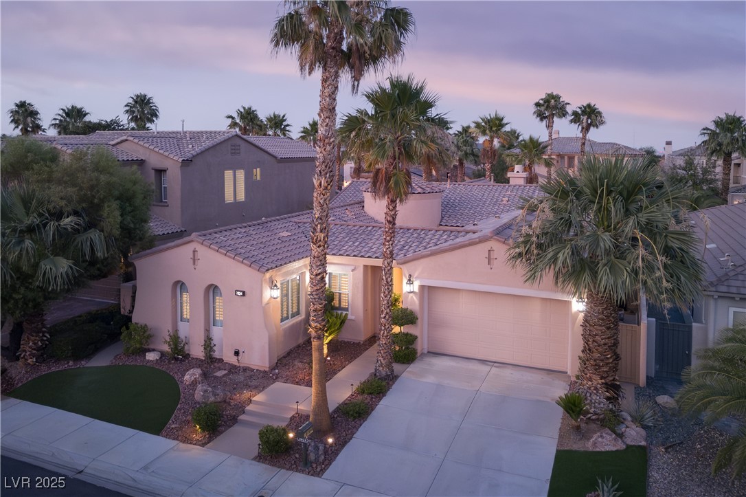 2824 Evening Rock Street