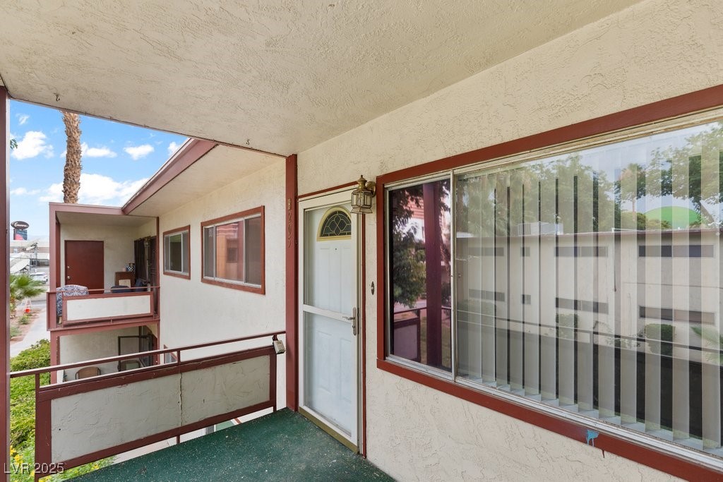 350 East Desert Inn Road H205