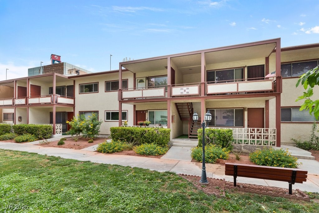 350 East Desert Inn Road H205