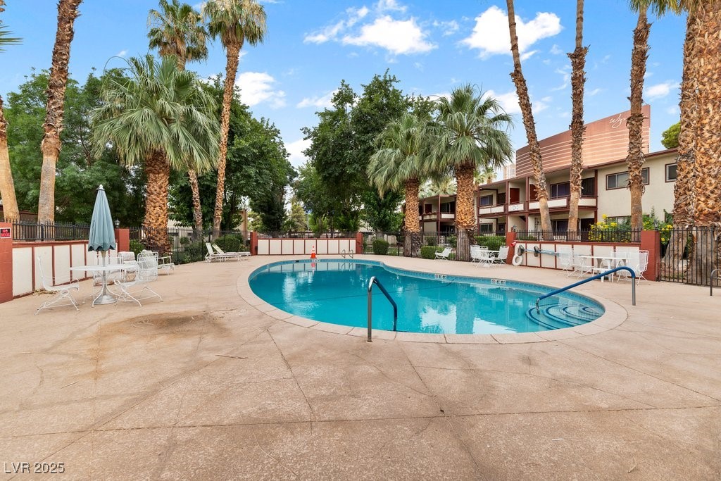 350 East Desert Inn Road H205