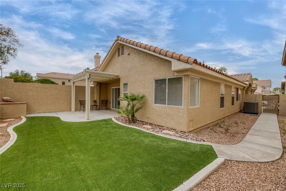 8249 Peaceful Canyon Drive