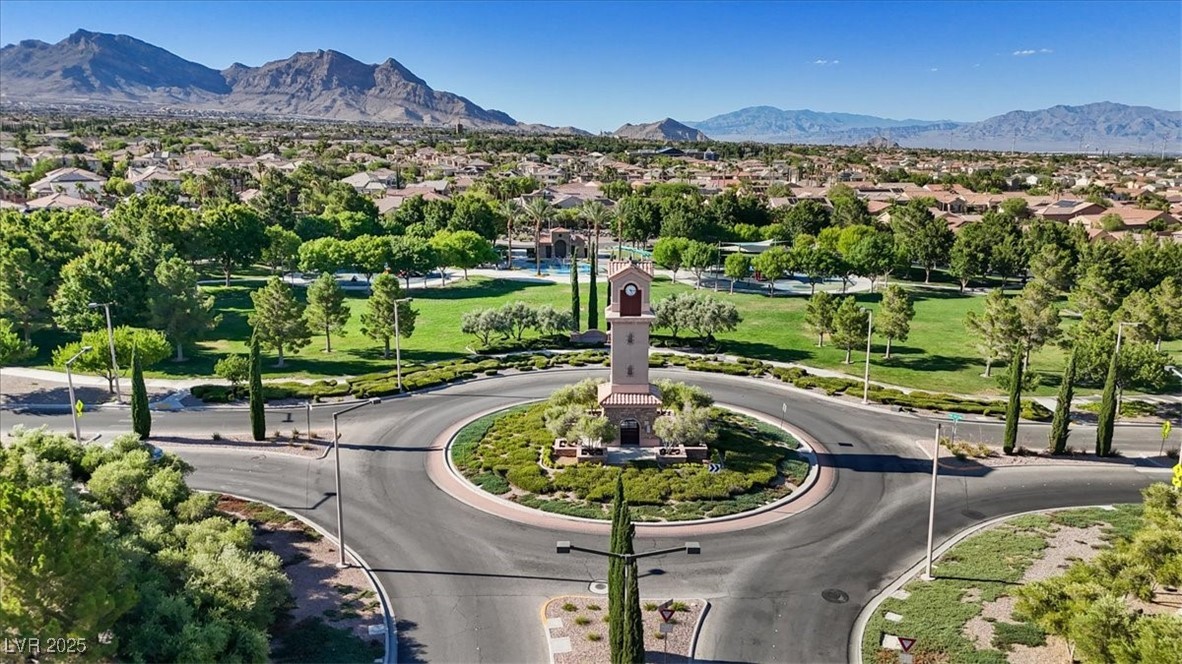 714 Rogue Wave Street