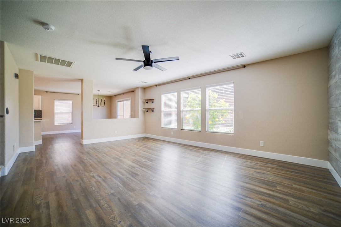 189 Kings Canyon Court