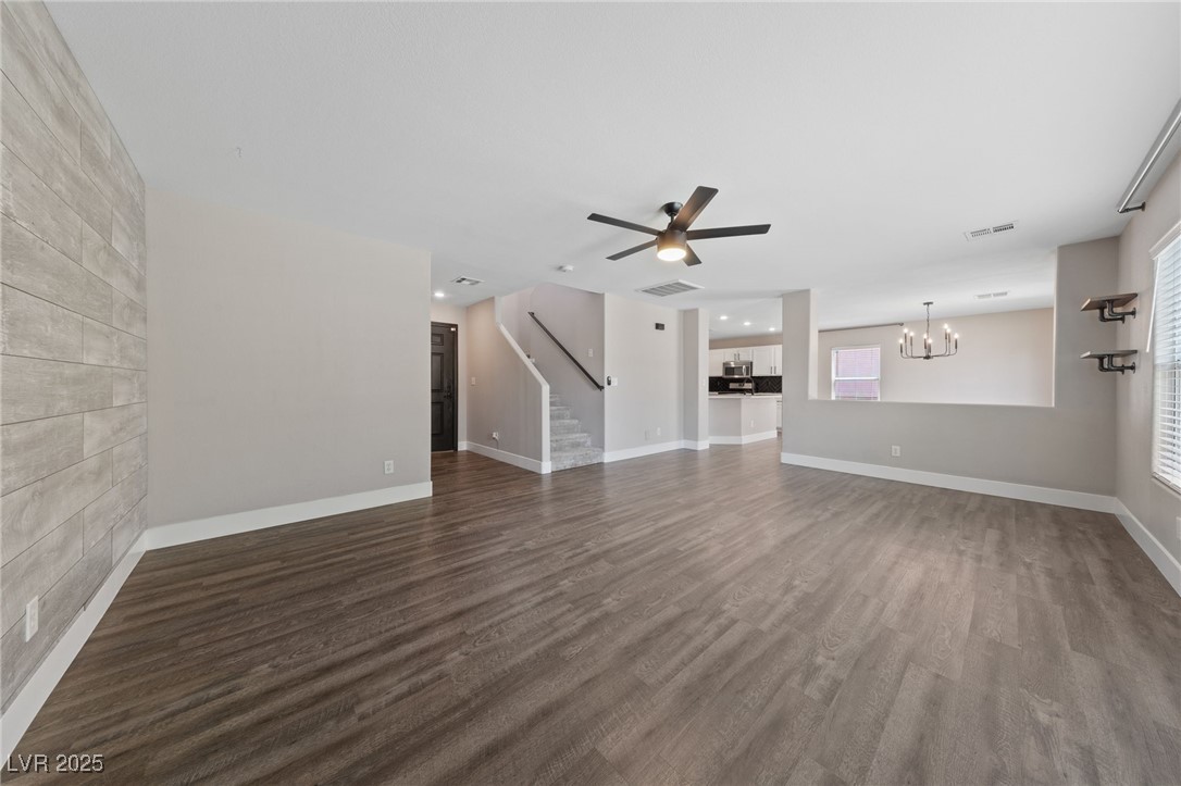 189 Kings Canyon Court