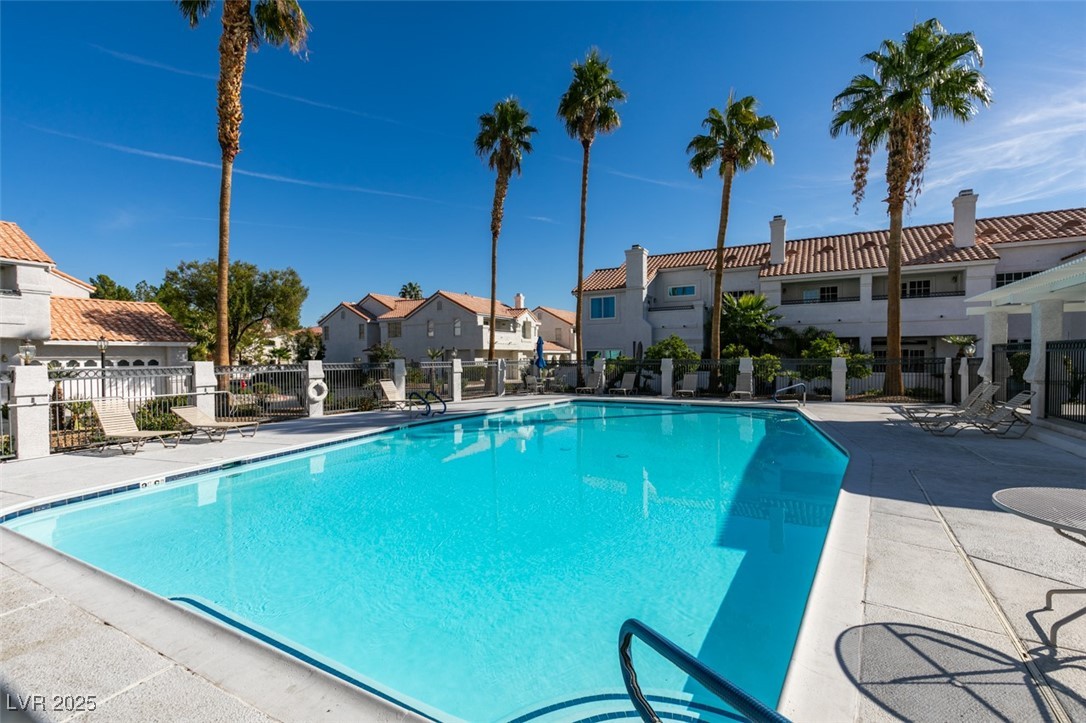 5201 South Torrey Pines Drive 1184