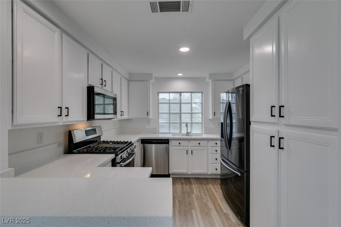 5201 South Torrey Pines Drive 1184