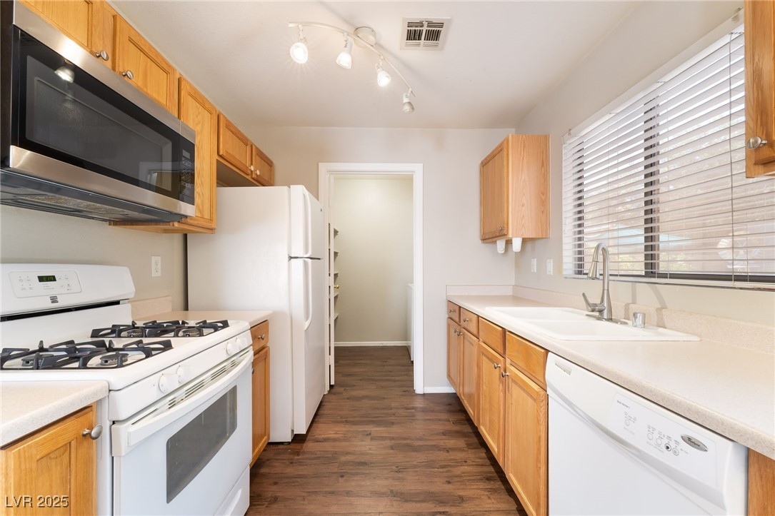 9633 Deer Park Avenue