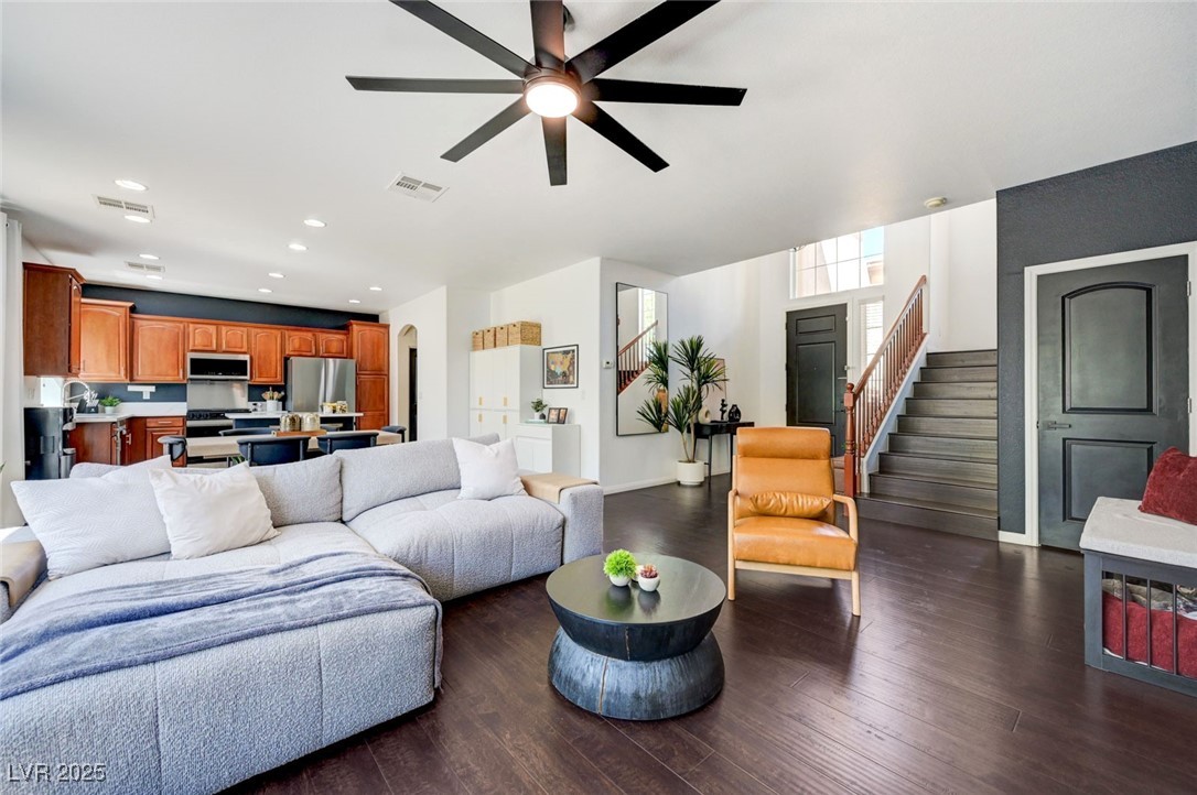 8269 Timely Treasures Avenue