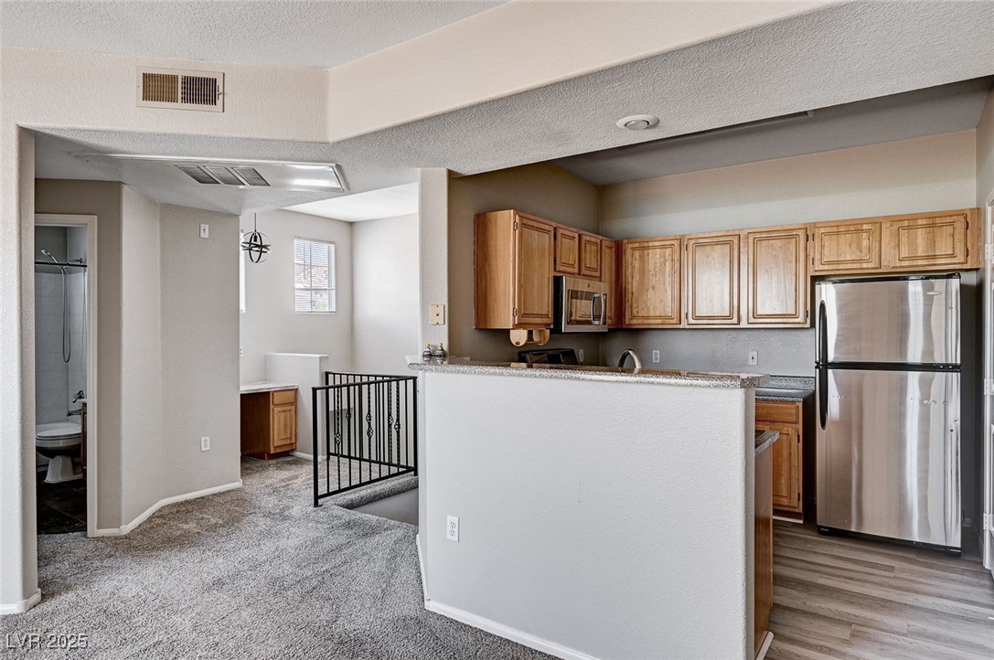 8555 West Russell Road 2015