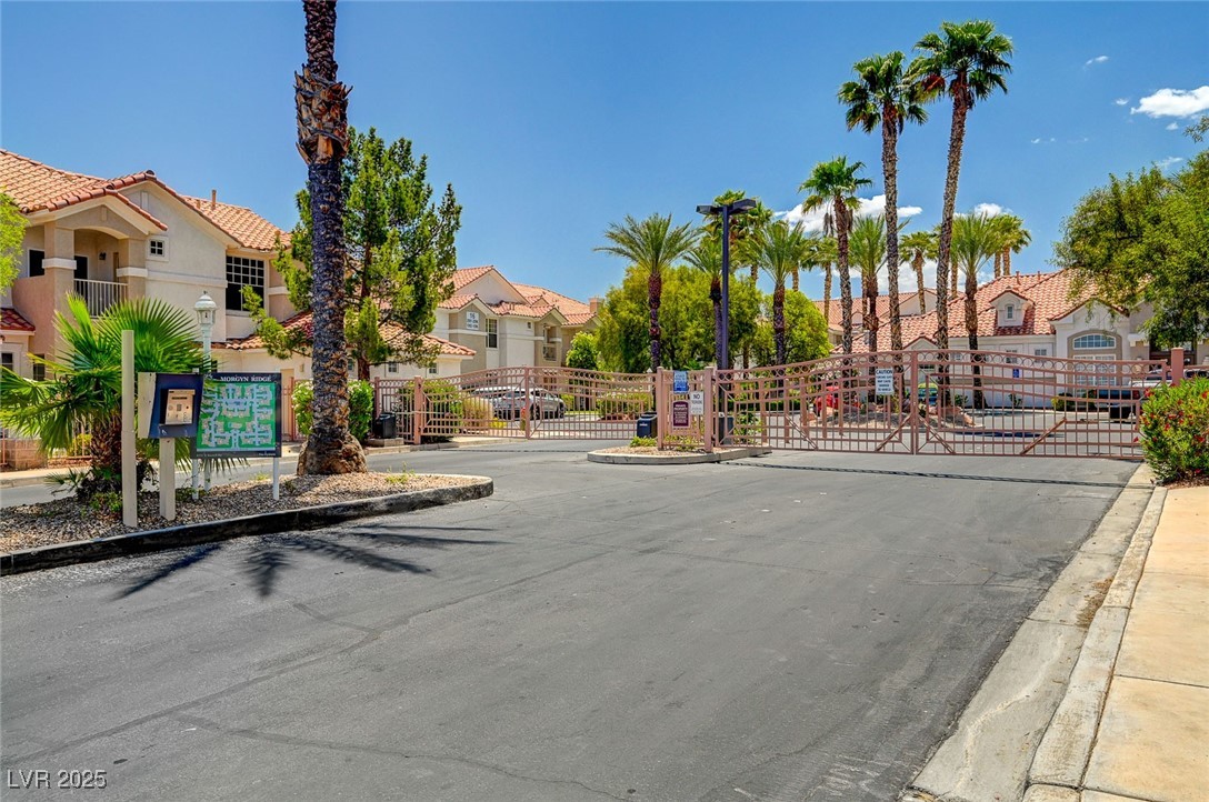 8555 West Russell Road 2015