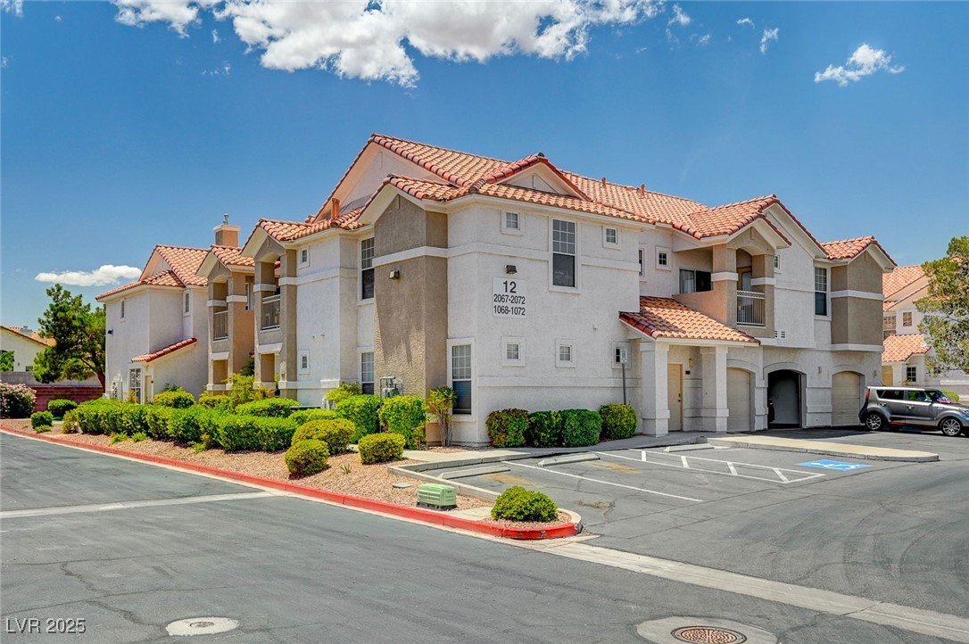 8555 West Russell Road 2015