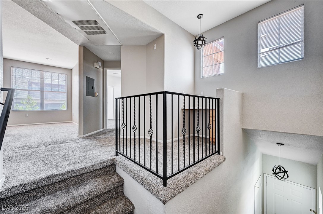 8555 West Russell Road 2015