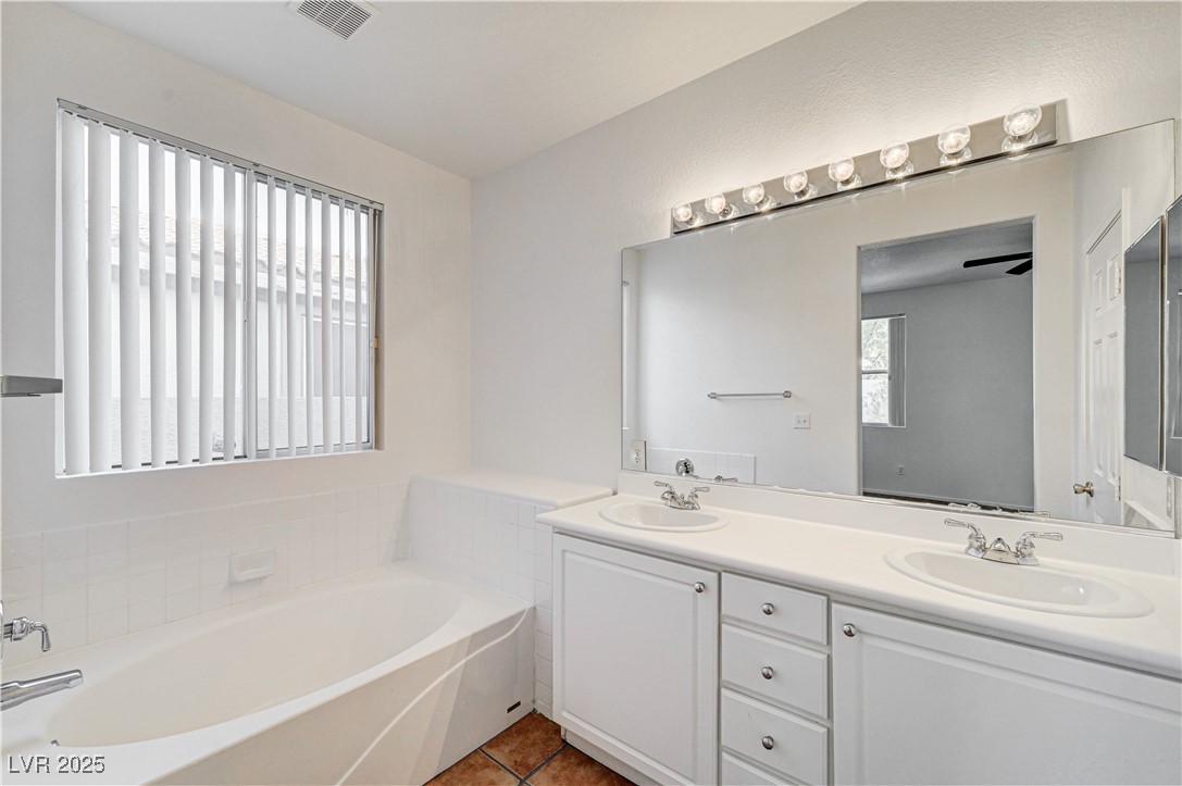 10612 Primrose Arbor Avenue