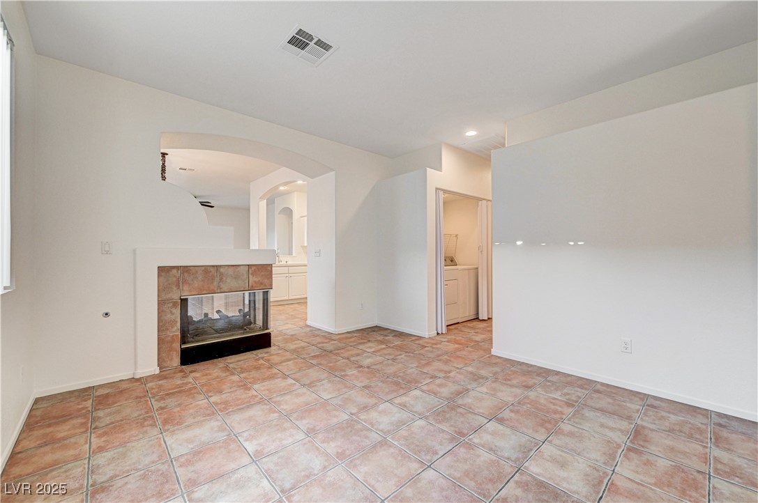 10612 Primrose Arbor Avenue