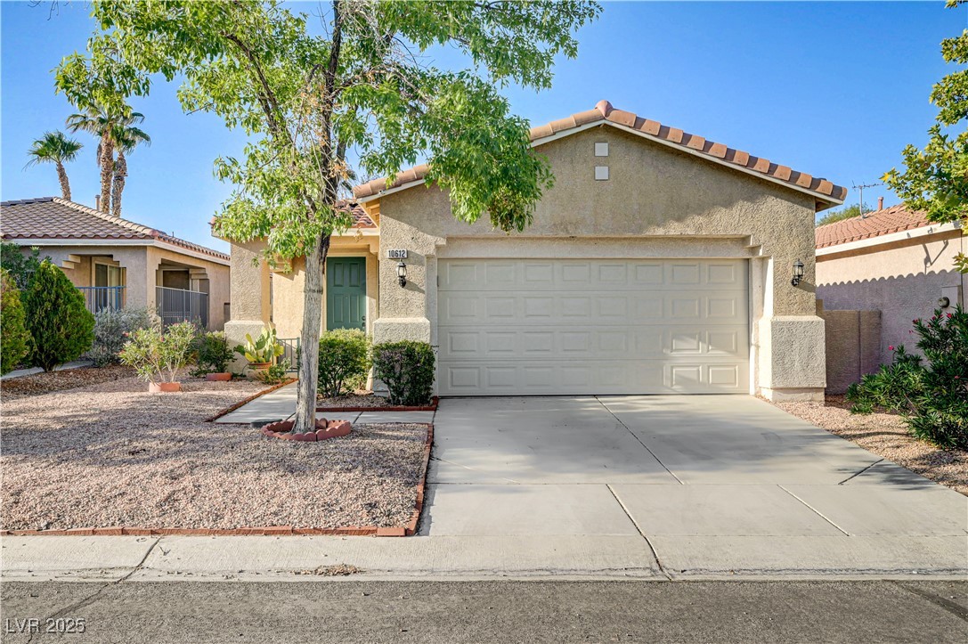 10612 Primrose Arbor Avenue