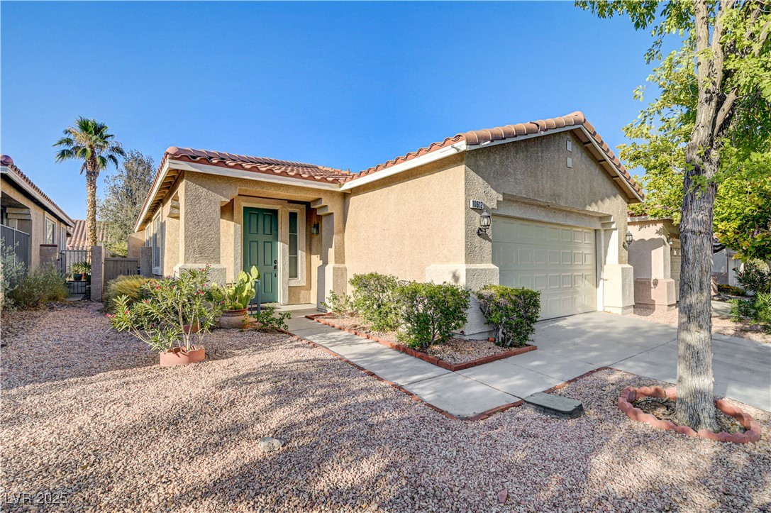 10612 Primrose Arbor Avenue