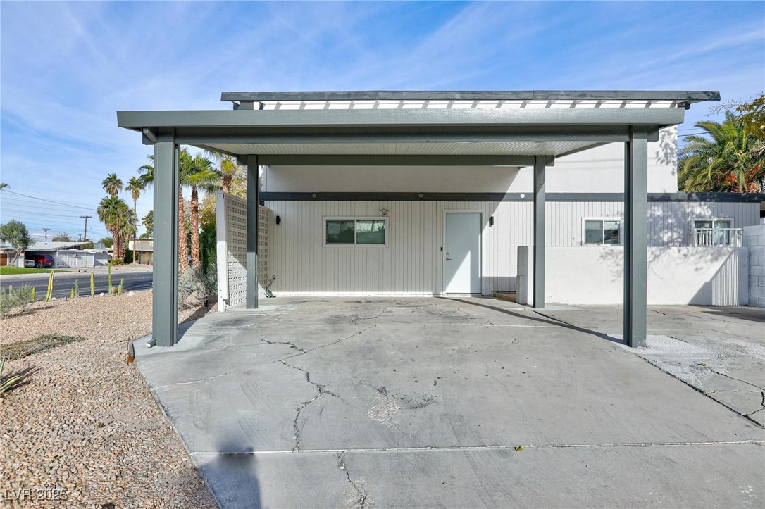 1607 Pawnee Drive