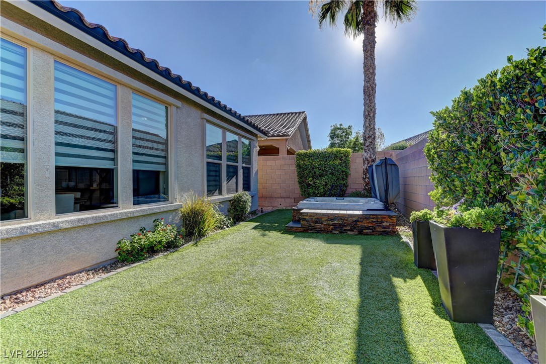 9964 Peaceful Peaks Avenue
